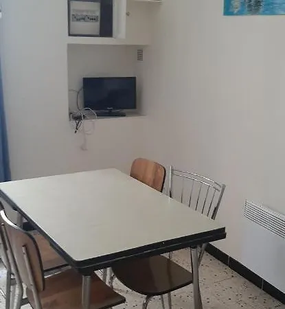 Meuble Apartment *